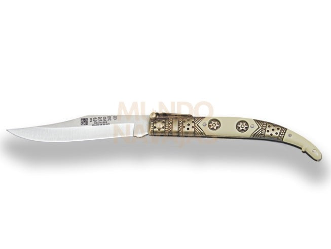 Navaja clasica con puño de zamak decorado y hoja 8 cm
