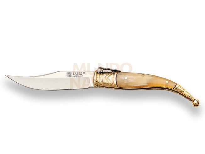 Navaja clásica jerezana con puño en asta de toro y hoja 7,5 cm.